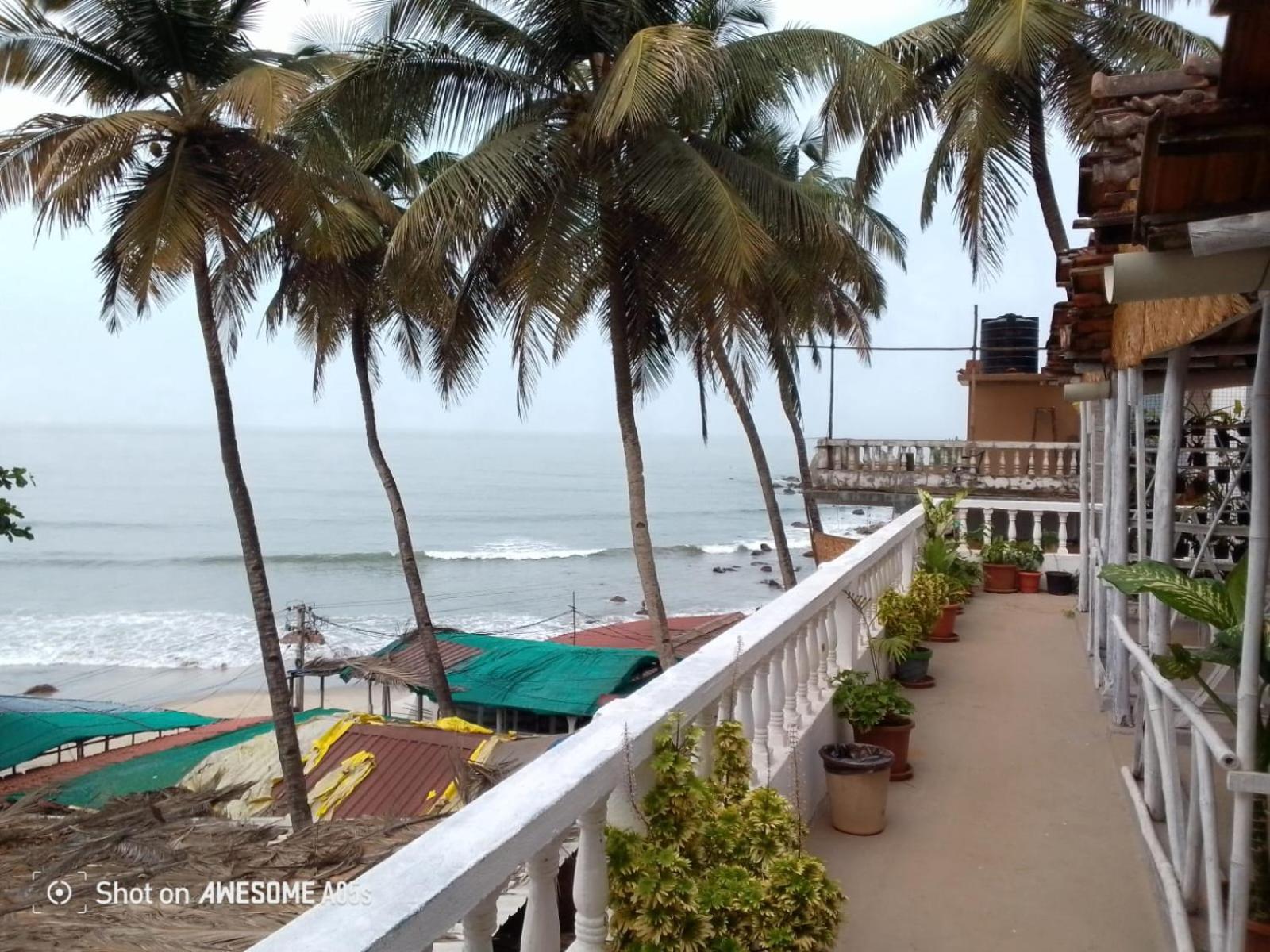 This Is It Beachfront - Rooms, Cafe & Events أرامبول المظهر الخارجي الصورة