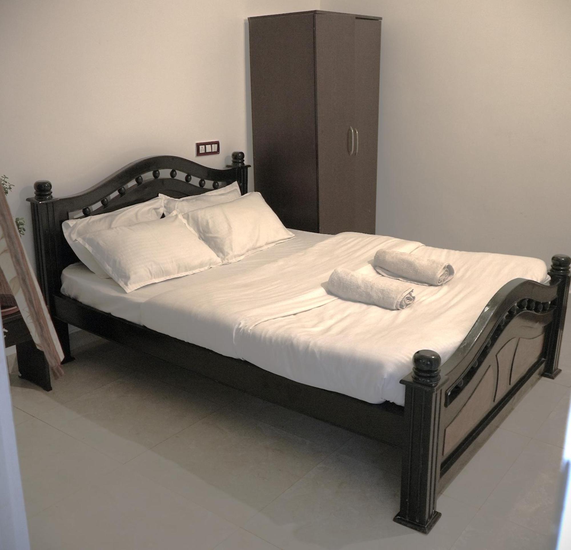 This Is It Beachfront - Rooms, Cafe & Events أرامبول المظهر الخارجي الصورة